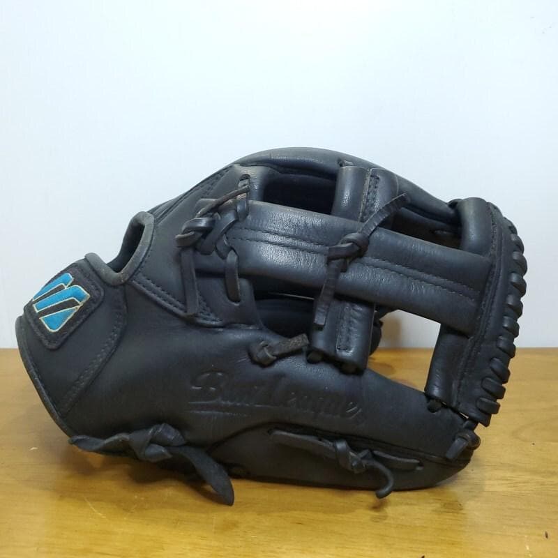 ミズノ MIZUNO 二岡智宏モデル Mマークラベル 児童 内野用 軟式グローブ