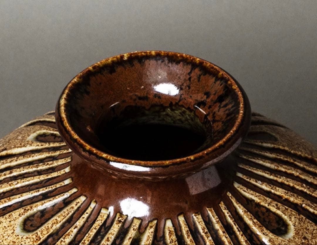 民藝/河井久/鐵釉刻紋壷/共箱付/河井寛次郎の甥