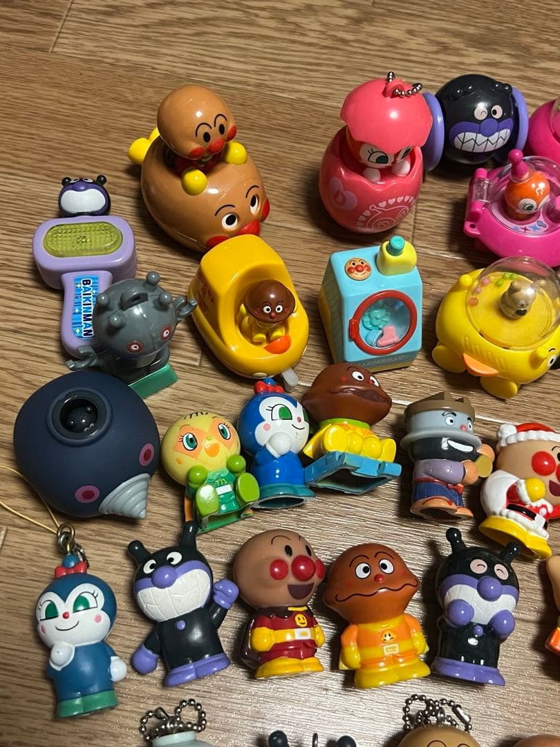 アンパンマン　ソフビ　ミニフィギュア　102点まとめ売り
