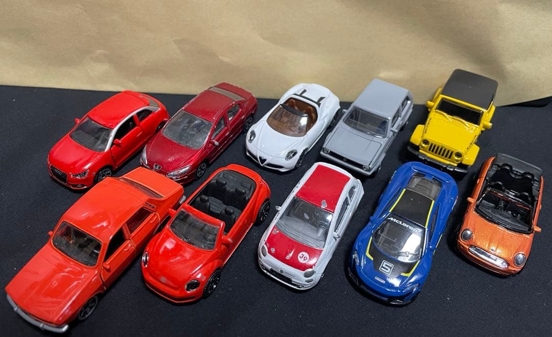 大量　マジョレット製ミニカー　まとめ売り　84台セット　1/64