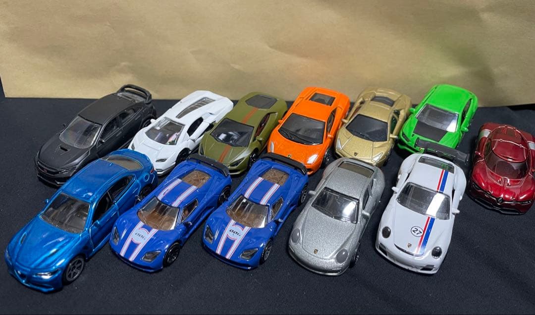 大量　マジョレット製ミニカー　まとめ売り　84台セット　1/64