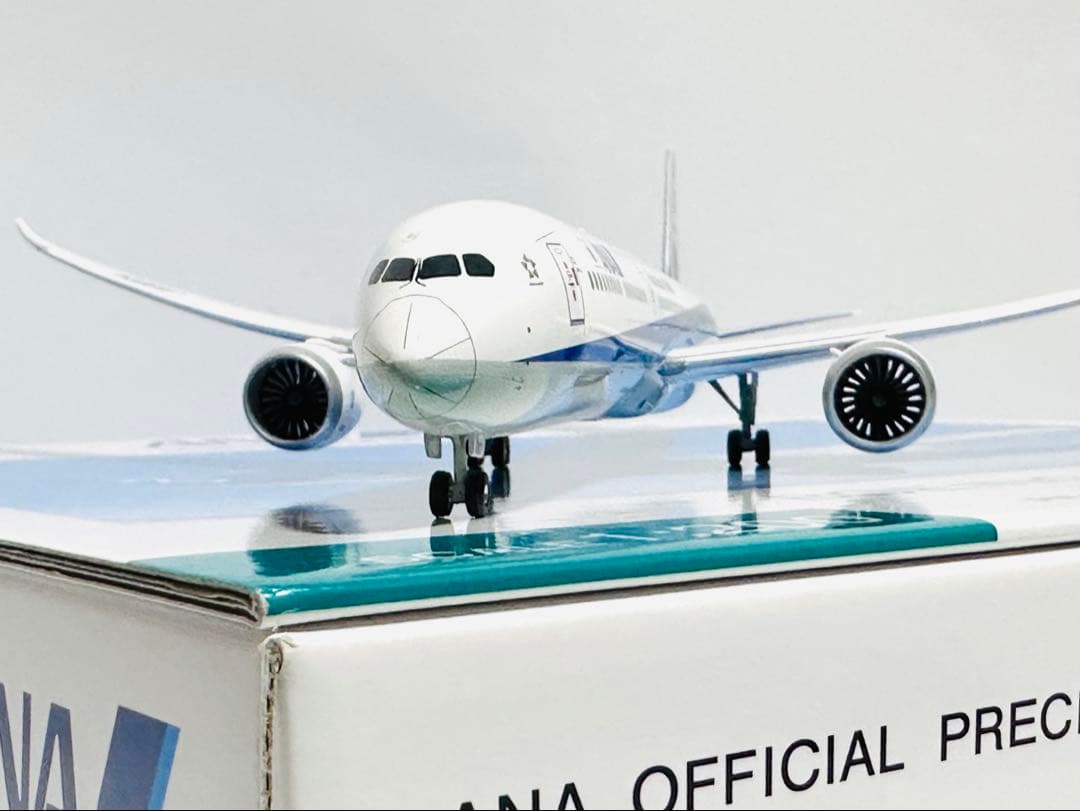 全日空商事 1/200 B787-10 ANA NH20138