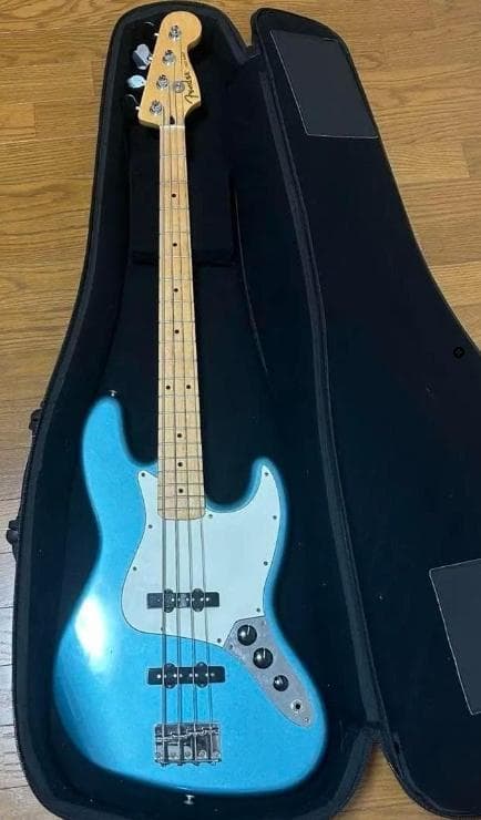 【美品】Fender Jazz Bass MEXICO水色　ケース付き