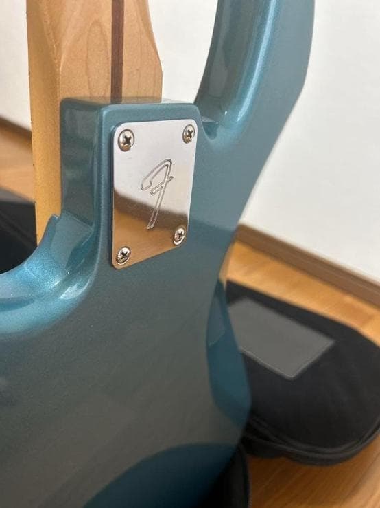 【美品】Fender Jazz Bass MEXICO水色　ケース付き
