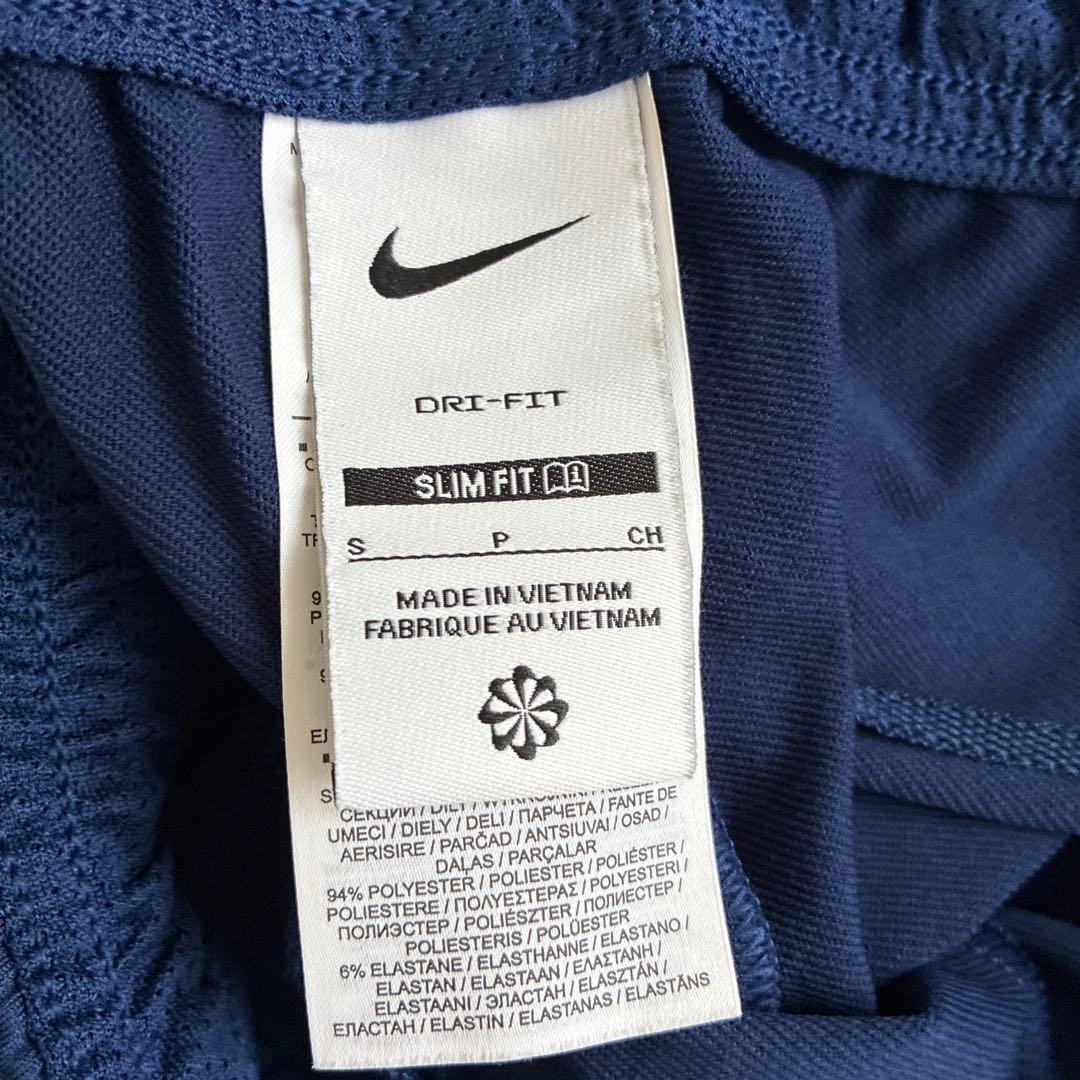 【ほぼ新品】NIKE サッカーイングランド代表　トレーニングウェアセット