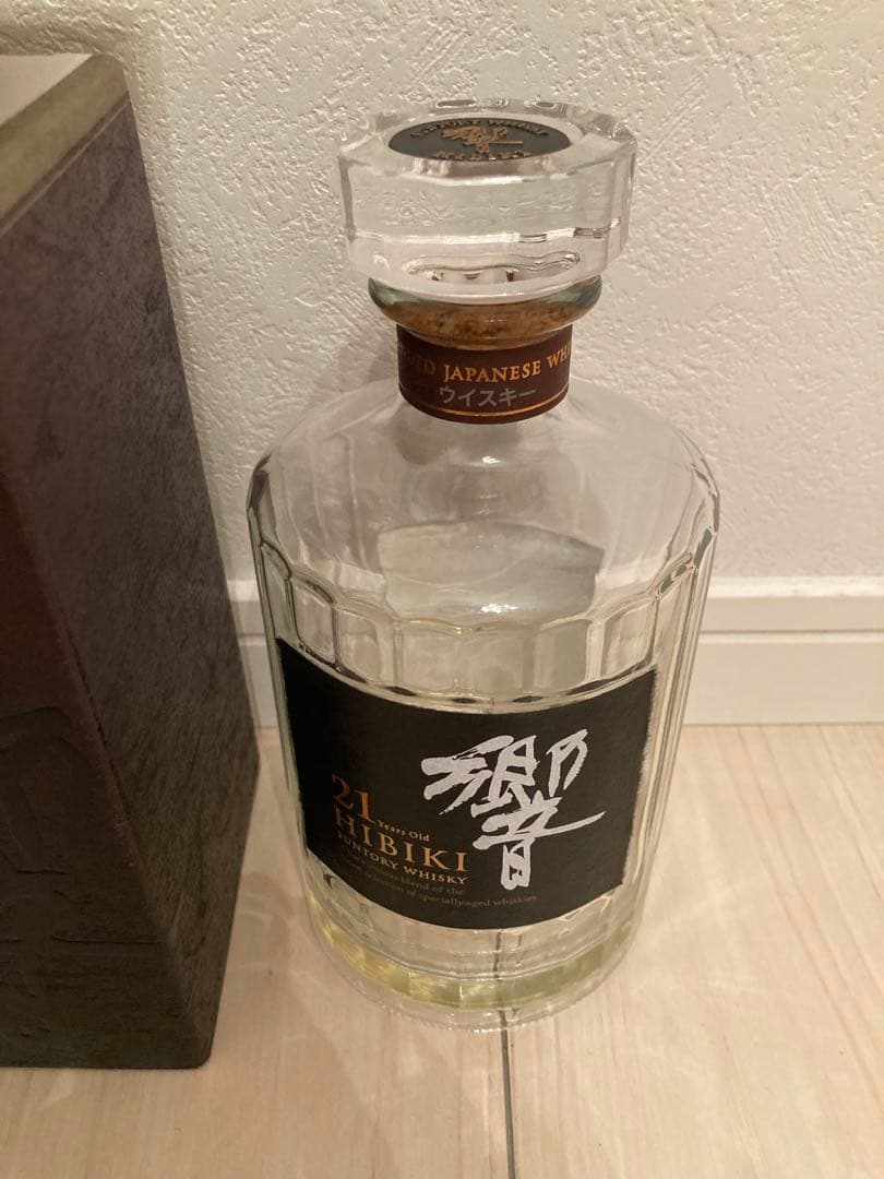 響21年　サントリーウイスキー　空瓶　空箱付き　未洗浄