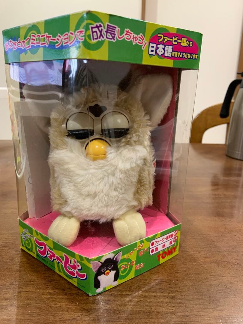 TO M Y ファービー