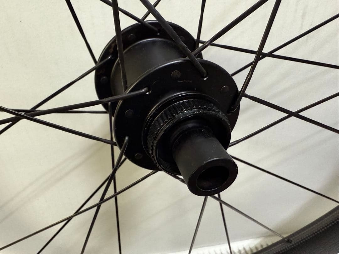 ZIPP404 FIRECREST カーボンホイール 前後セット シマノフリー