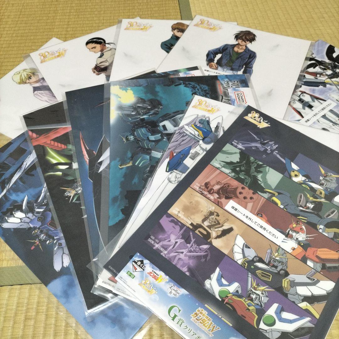 １番くじ　ガンダムW 　A、B賞　ヘッドマグネット、ポスター、アクスタ付き