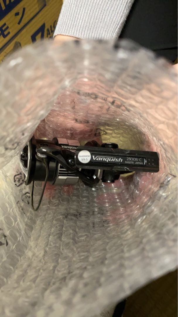 【値下げ中！】SHIMANO Vanquish 2500S スピニングリール