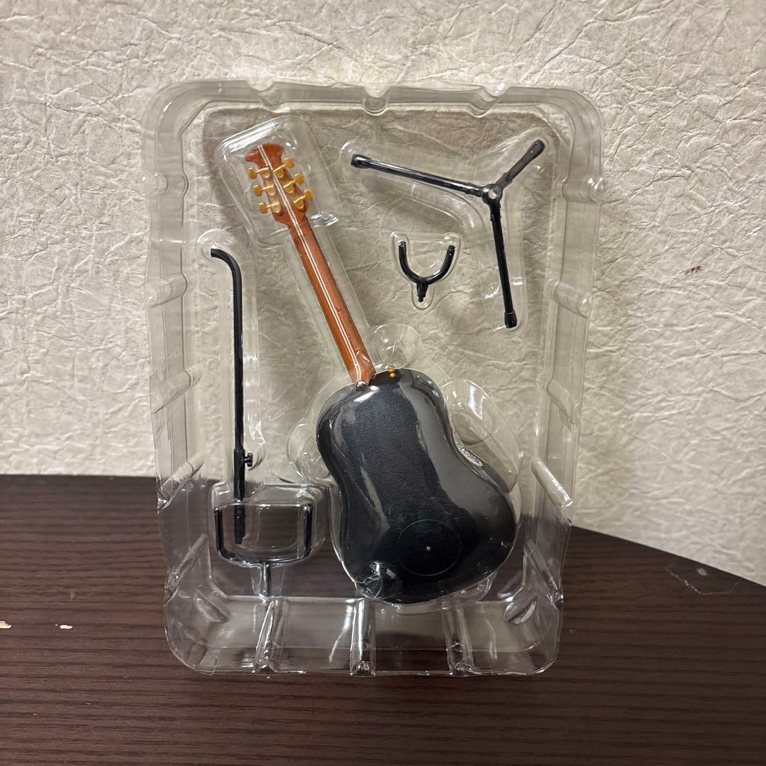 Ovation 1/8スケール フィギュア　オベーション ギター ノーマル7種