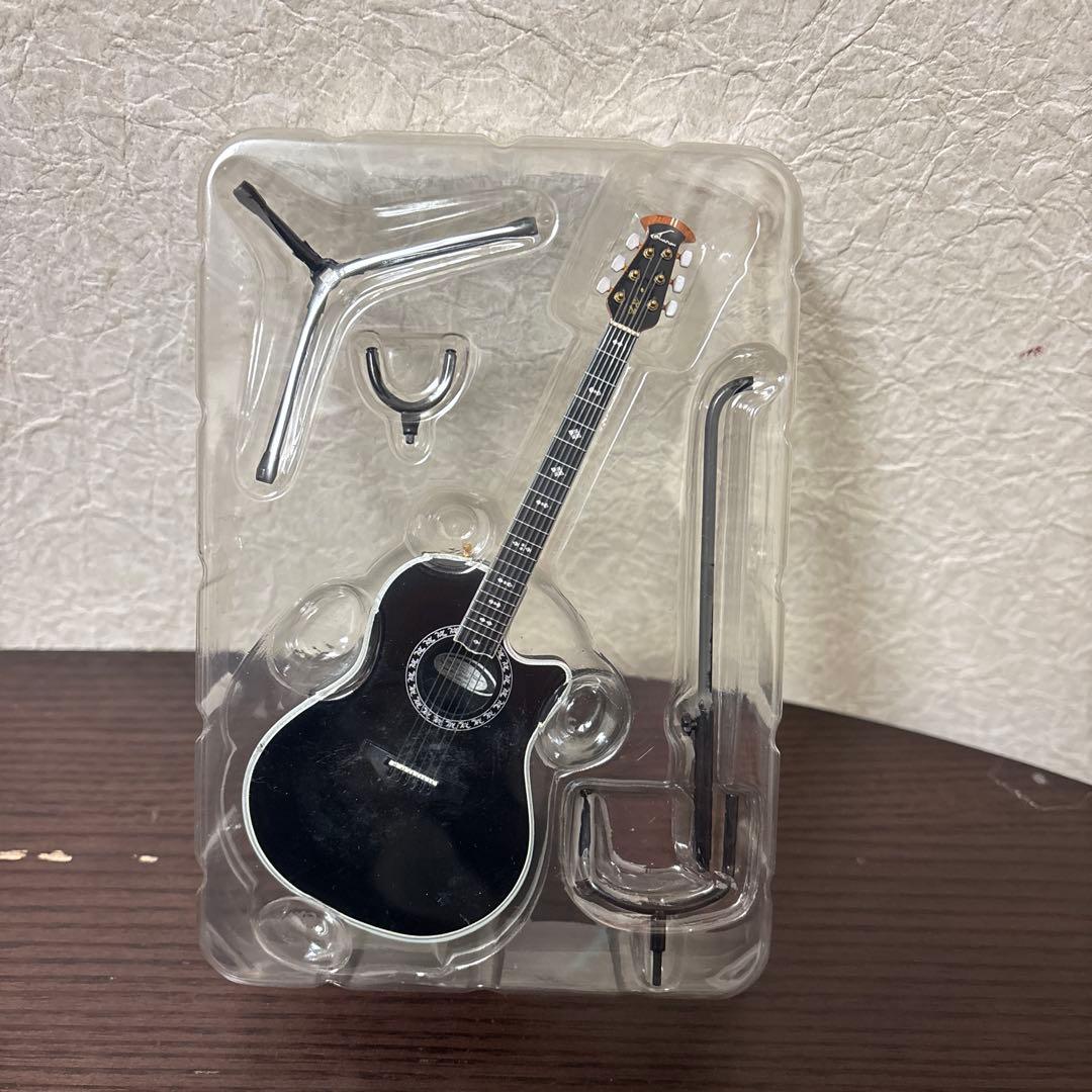 Ovation 1/8スケール フィギュア　オベーション ギター ノーマル7種