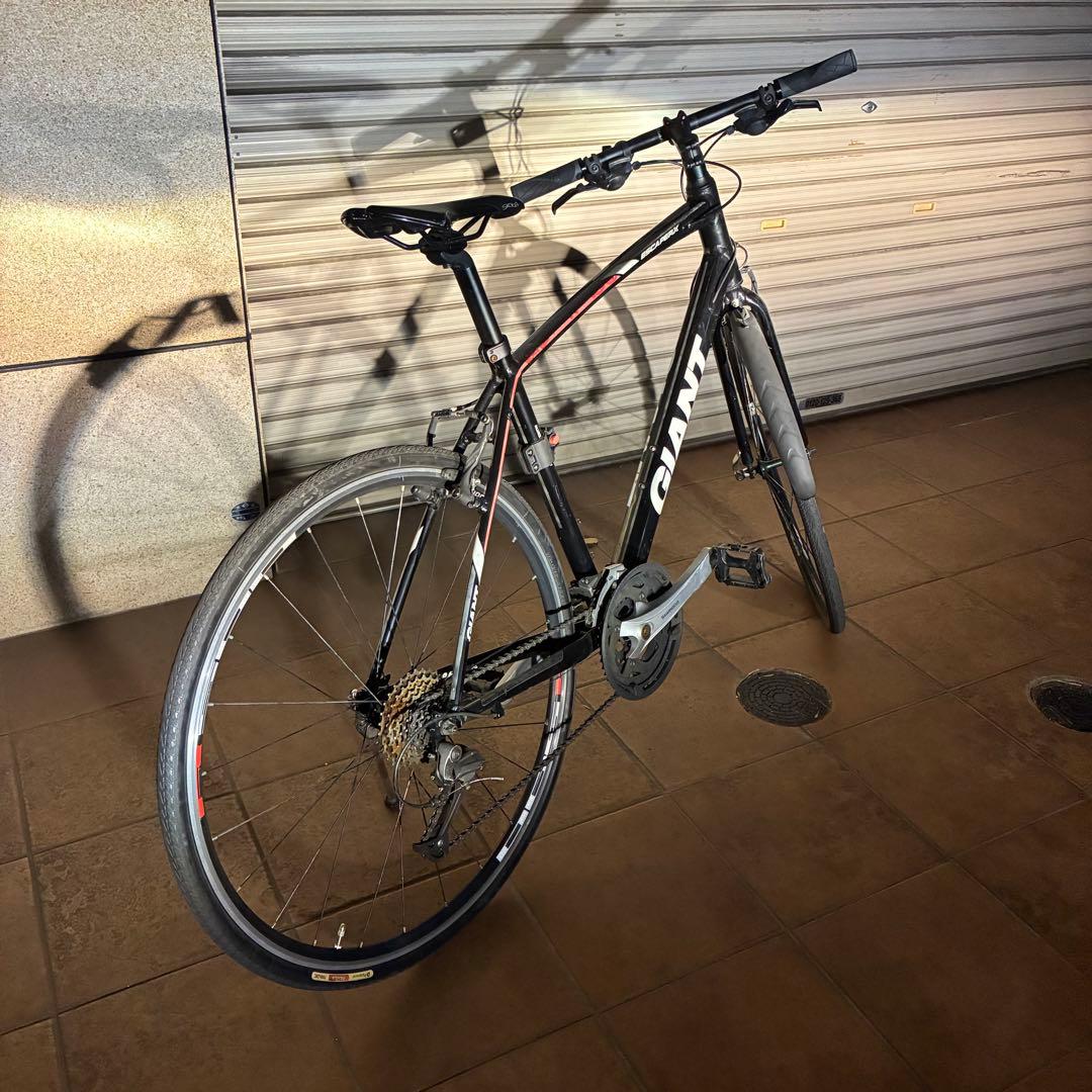 【直接引取可】GIANT ESCAPE RX 3x9 軽量クロスバイク