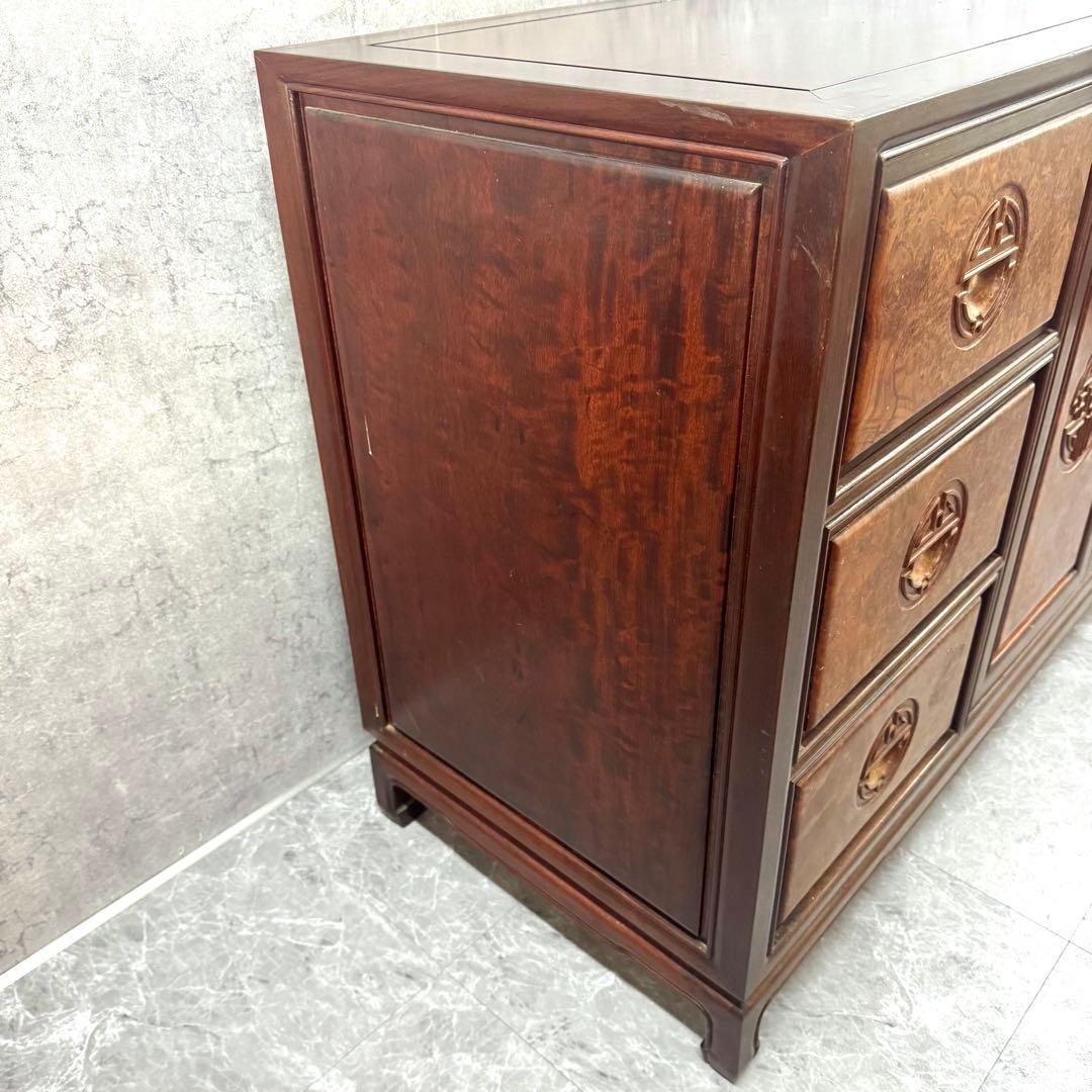 重厚な存在感　中国家具 花梨材 唐木 サイドテーブル 無垢 高級飾り家具