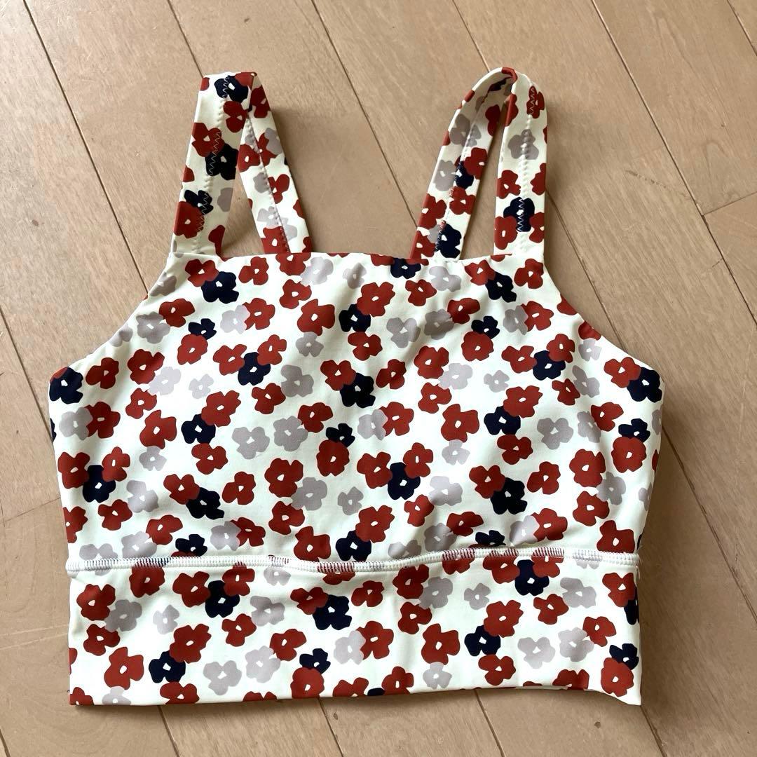 emmi エミヨガ　ヨガウェア上下セット花柄