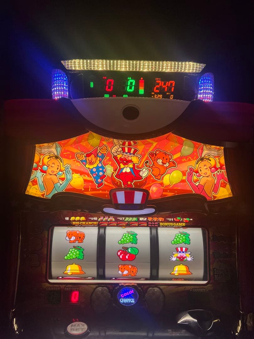 残り1名マイジャグラー4カウンター付き鍵つきます