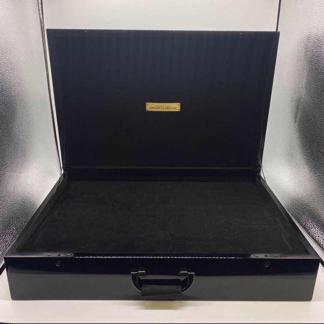 【非売品】アルマンド シャンパングラス　アタッシュケース　※グラス6脚付