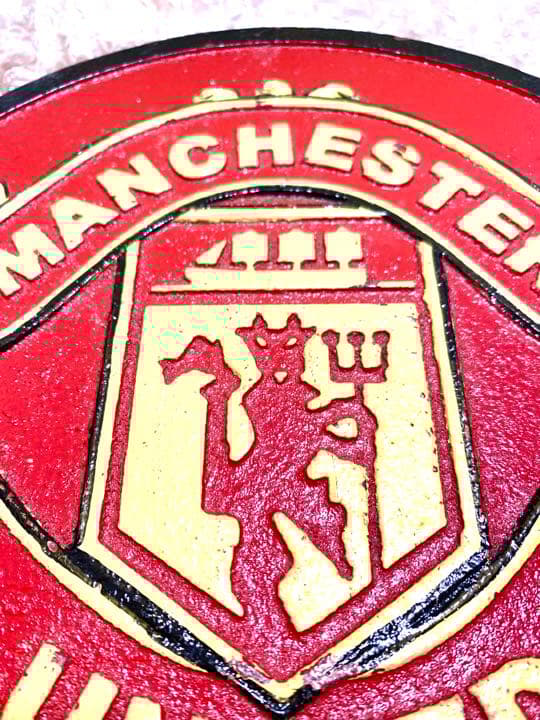 マンチェスターユナイテッド　壁掛け　エンブレム　スチール　アンティーク　マンU