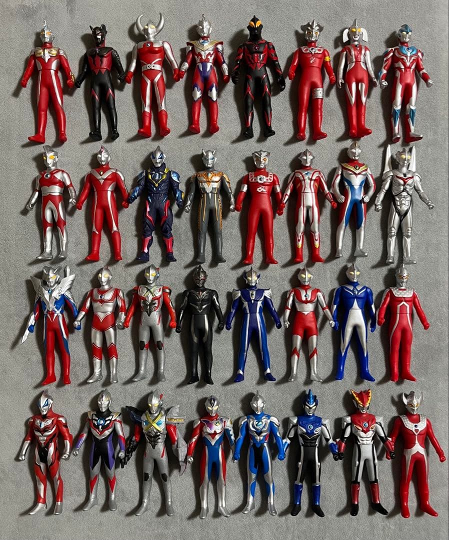 ウルトラマンソフビ　59体　マント３つ付き★