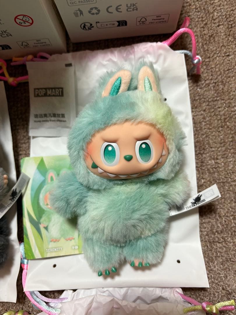 t*読様 正規品！　ラブブ　エナジー　6体　セット　シークレット入り　POP N