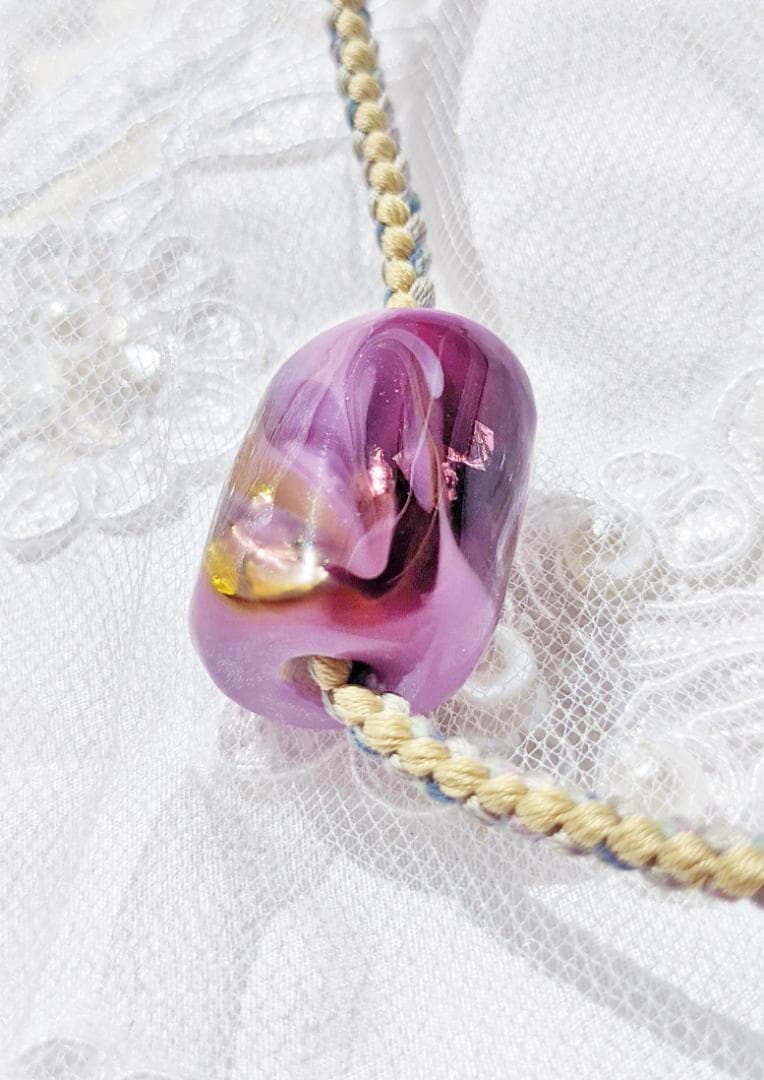 吉田正子トンボ玉（貳拾貳）　「江戸組み紐」ネックレス　ガラス玉に込めた日本画