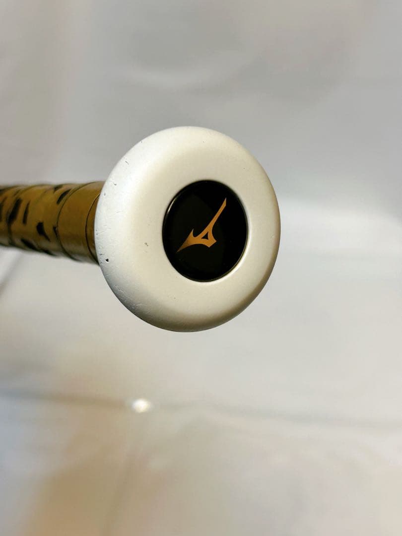 ★美品★ レガシーLW ビヨンドマックス 軟式用バット 83cm 680g