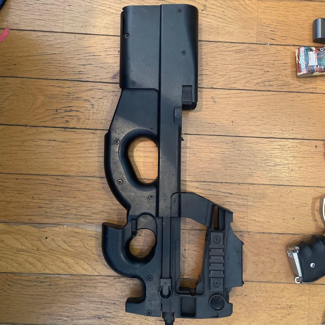 ジャンクP90 MP5と動作確認済ガスガン　ベレッタ