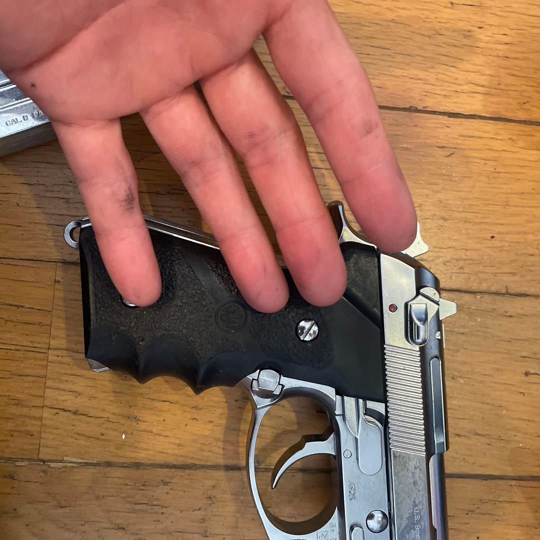 ジャンクP90 MP5と動作確認済ガスガン　ベレッタ