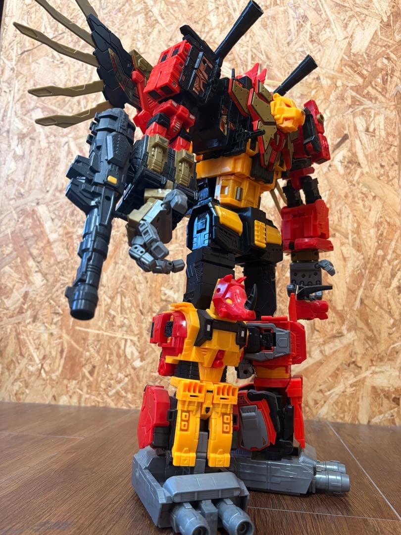 プレダキング　非正規品　トランスフォーマー