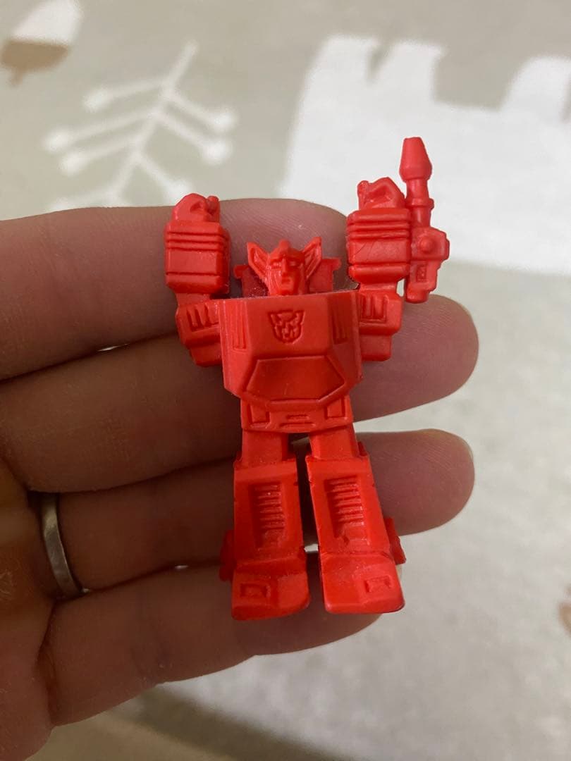 トランスフォーマー消しゴム22体