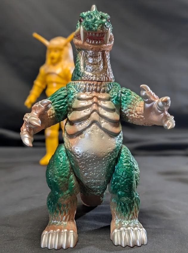 マグマ大使＆灼熱怪獣アロン・大恐竜（ブルマァク復刻）ソフビフィギュア２体セット