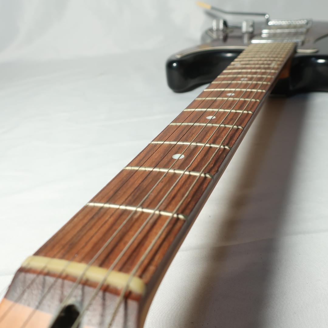 Flavor ストラトキャスタータイプ エレキギター 2ハム搭載