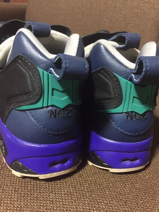 【激レア限定品】乃木坂46 リーボック ポンプフューリー