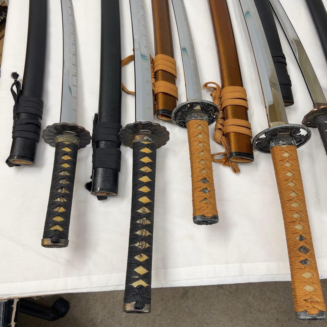 【傷あり】A 模造刀 8本 まとめ 鍔 透かし 太刀鍔 花形鍔 太刀 脇差 白鞘