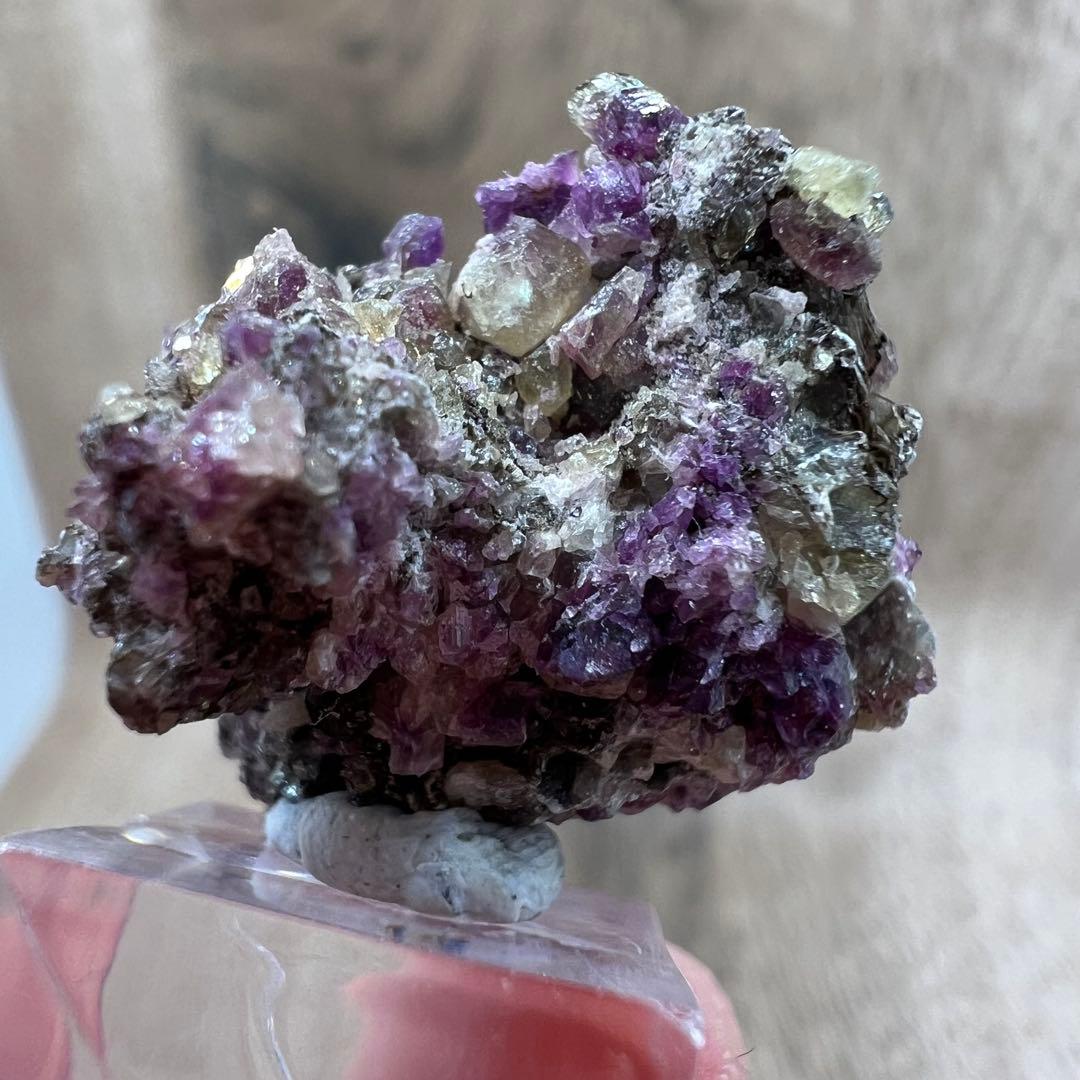 ベスビアナイト A10 鉱物 標本 原石