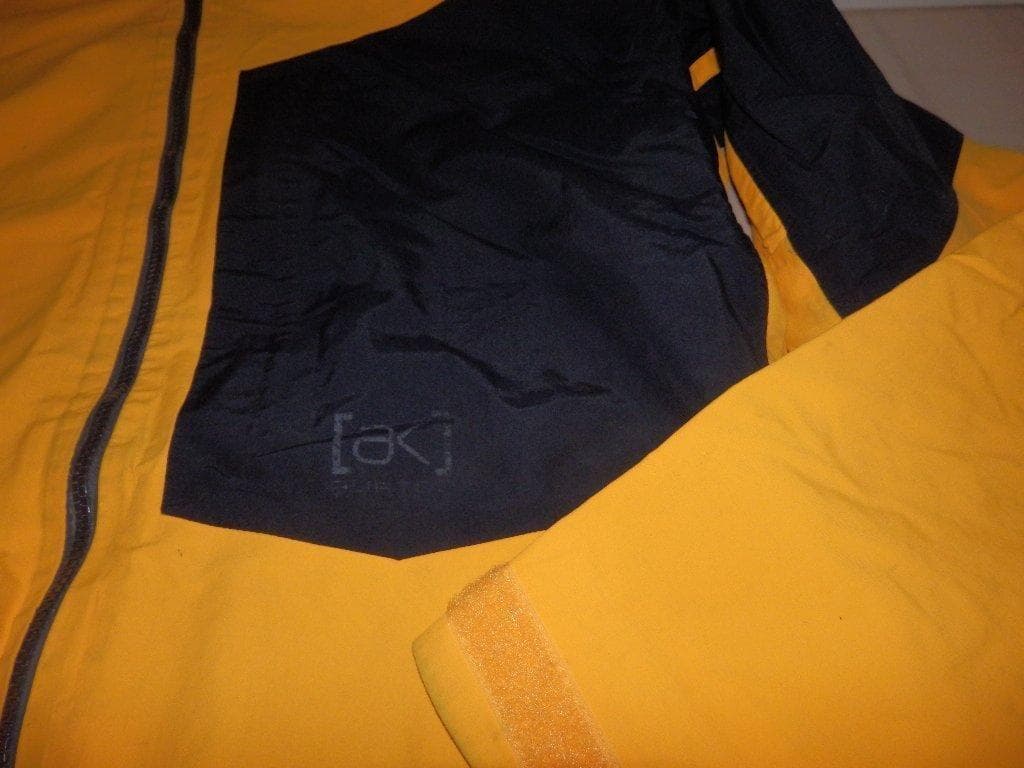 GORE-TEX M バートン ak 2L ジャケット M