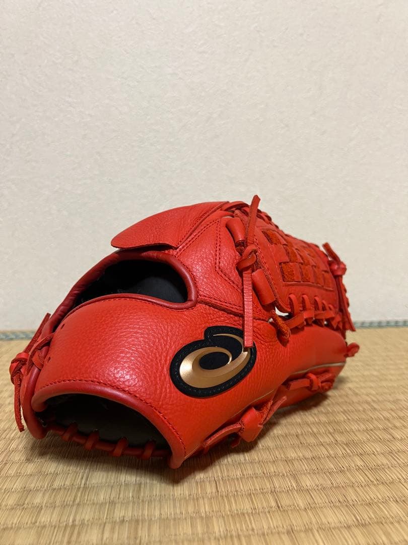 アシックス　ネオリバイブ　軟式投手用