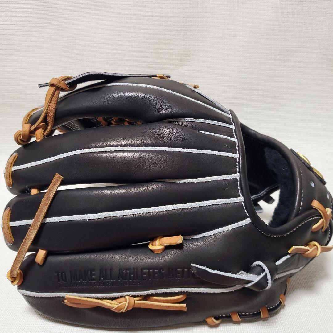 アンダーアーマー 硬式グローブ 内野手用 右投げ 日本製[ウェブヒモ色焼け]