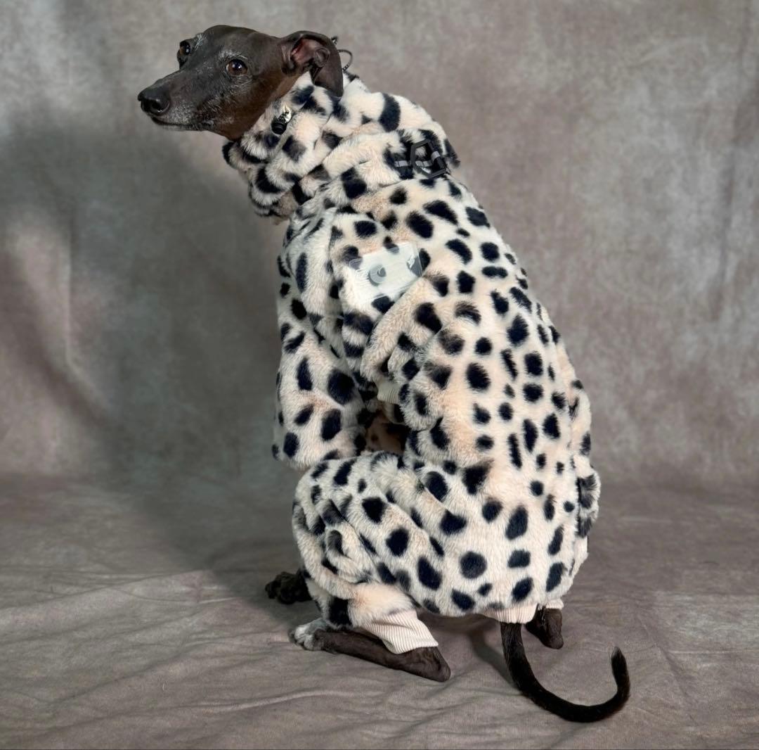 USHH エコファーレオパードジップアップロンパース　エクリュXSサイズ