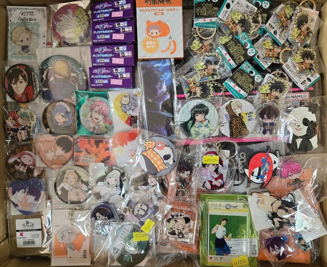 アニメグッズなど 140サイズ ノンジャンル 大量 まとめ売り 約500点