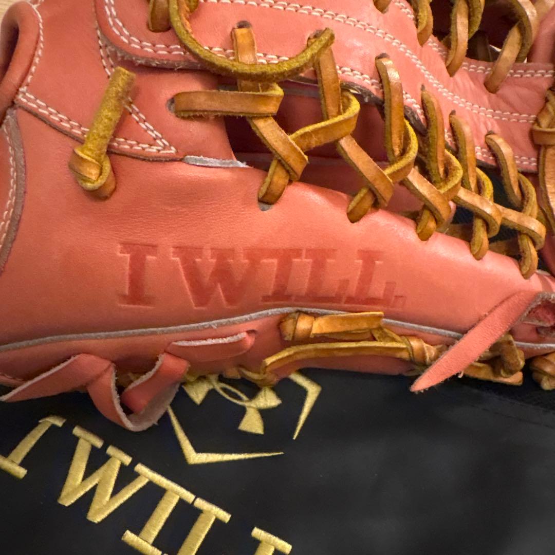 アンダーアーマー　硬式クローブ　外野手用