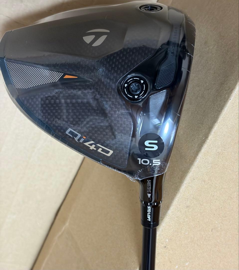 新品未使用 テーラーメイド最新ドライバーQi4D 10.5°REAX MR60S
