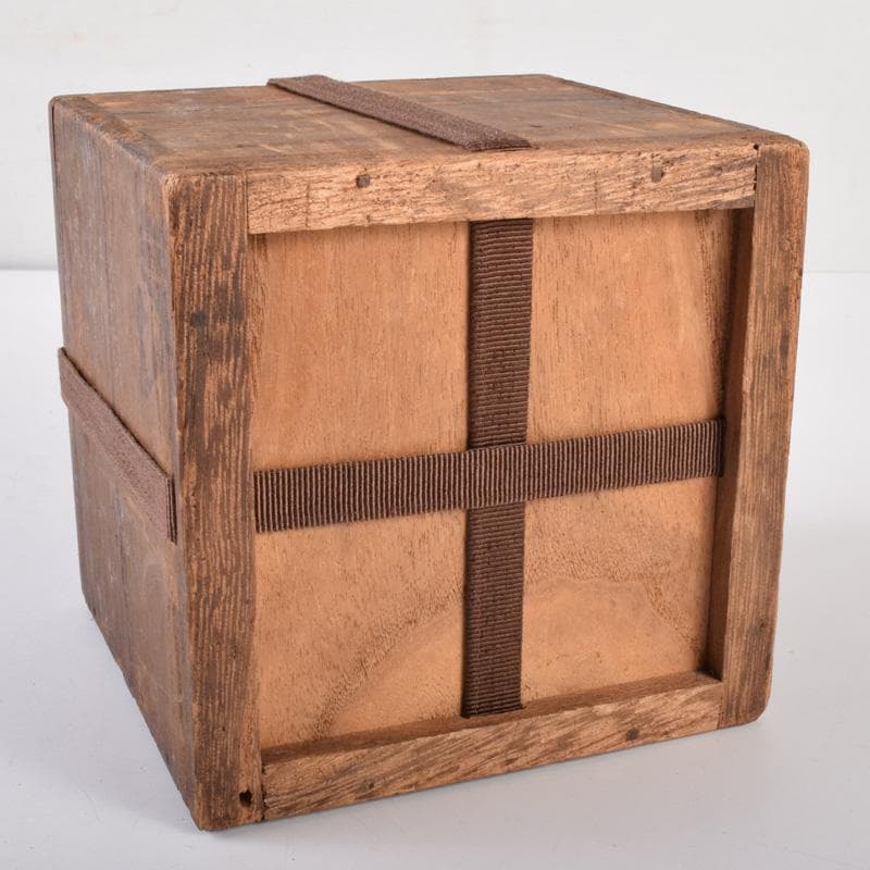 九代楽吉左衛門　了入作　赤楽茶碗　吸江斎箱書 　十三代惺入識箱　D　R6695