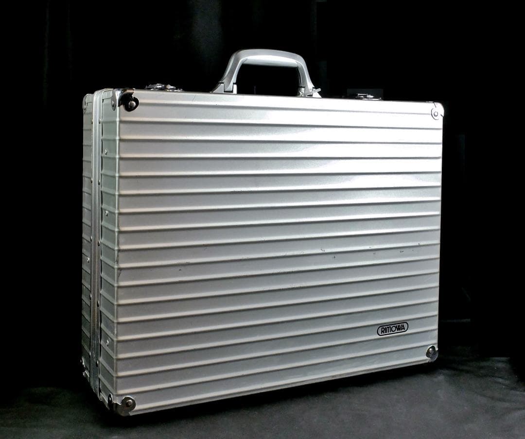 リモワ ラージ・アルミアタッシェ オーガナイザーパネル付 51ⅹ40ⅹ18cm