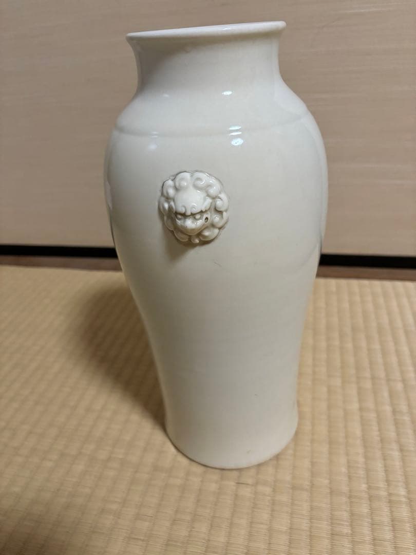 清時代　中国古美術　骨董品　唐物 白磁獅耳花瓶 壺 徳化窯