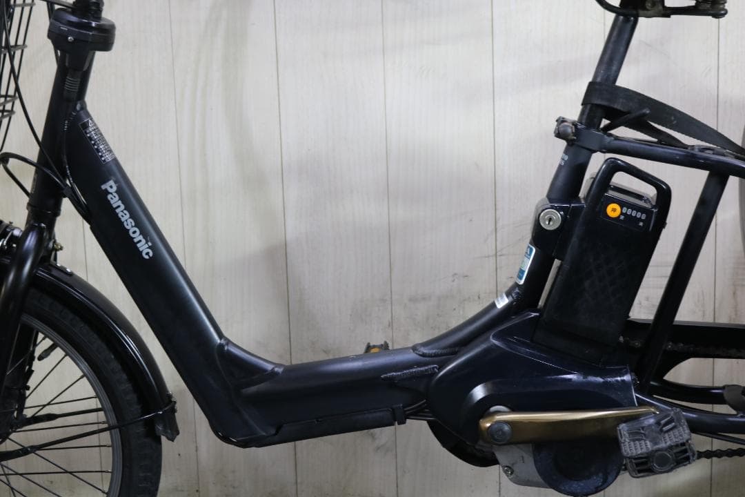 パナソニック ギュットアニーズBE-ELMA03AB 20型 3段 8AH 黒