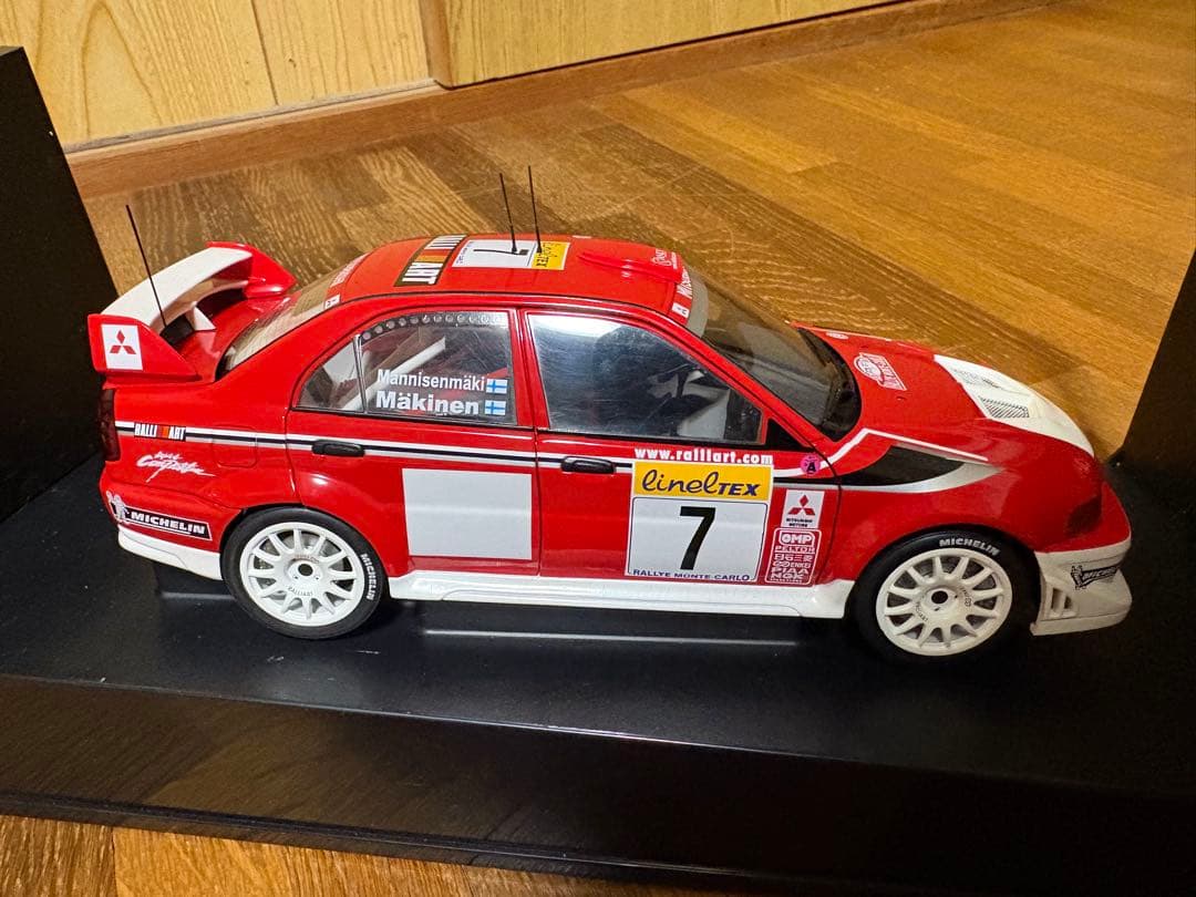 1/18 三菱 ランサーエボリューション6 WRC オートアート