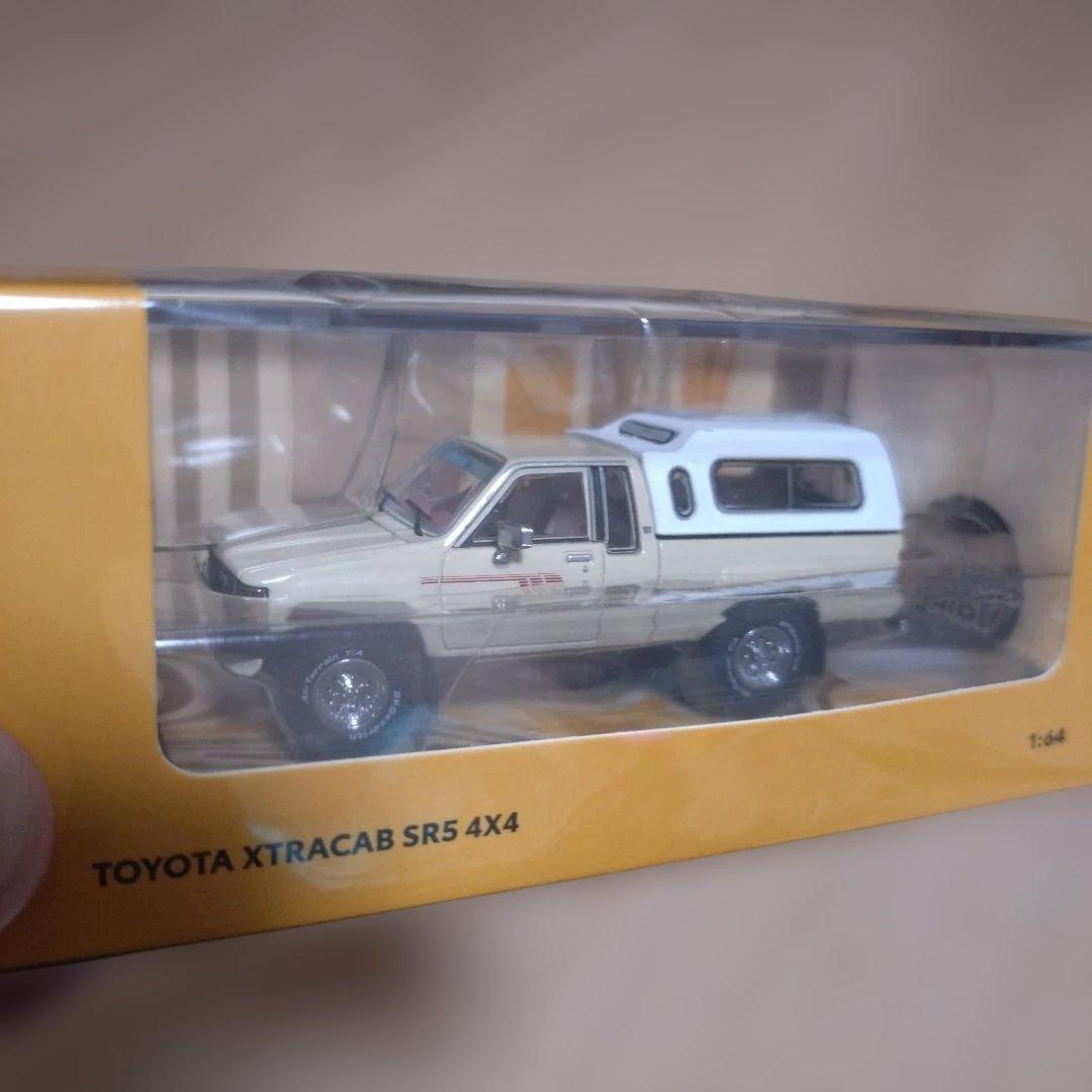 トヨタ ハイラックス SR5 Xtracab 1983 特注品