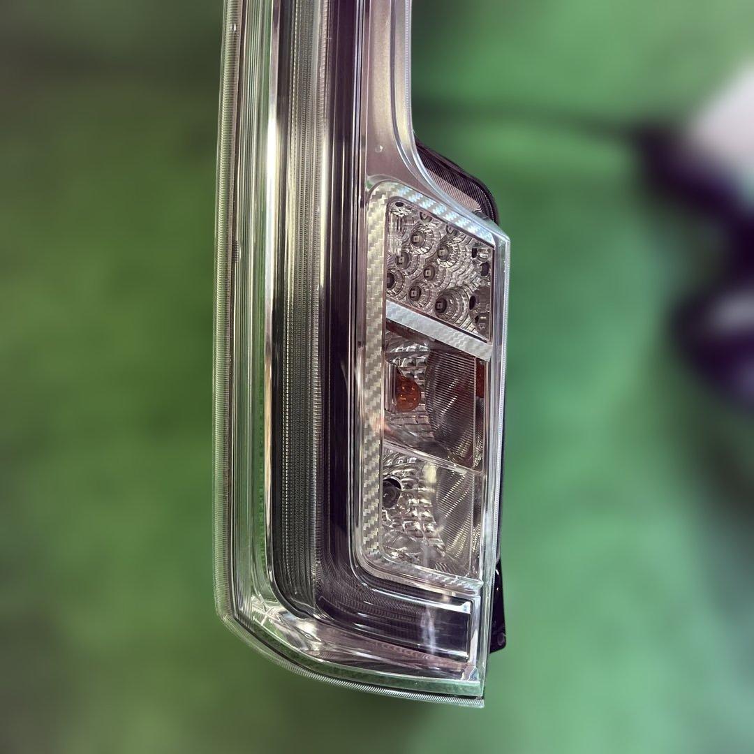 アー1★ ダイハツ純正 MOVE LA150S 左テールライト2018年