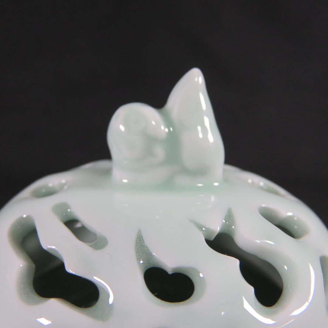 香炉 鍋島焼 新品 在銘 三つ足 耳付き 青磁